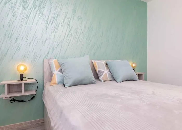 In - Insel Krk 13505 * Šilo