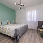 In - Insel Krk 13505 Apartman *